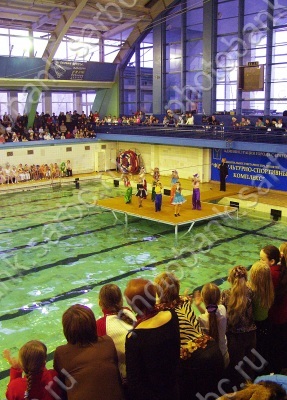 Новогодний спортивный праздник на воде