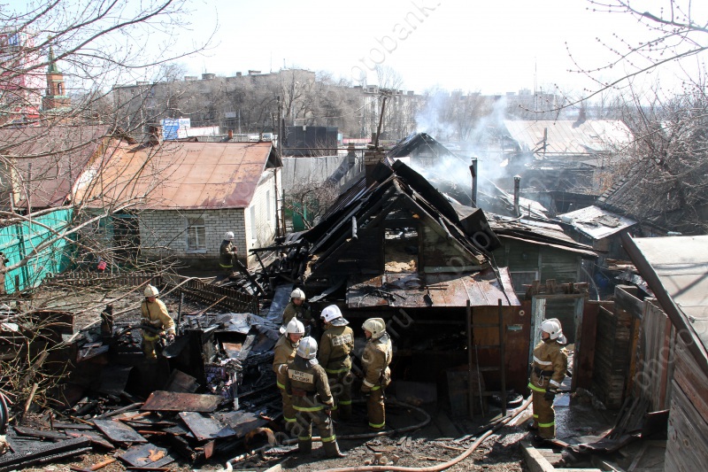 В Саратове сгорели 2 дома