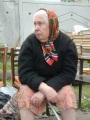 Пенсионерка, проживающая в аварийном доме, эвакуированная из начавшего обрушаться подъезда. Улица Барнаульская 2, Заводской район.