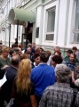 Обманутые вкладчики потребительского общества Энгельсский мясокомбинат проводят пикетирование около здания Облпотребсоюза, Саратов.