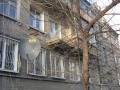 Дом по улице Мичурина у которого рухнул балкон. 