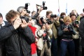 Журналисты на открытии второй очереди автомобильного моста через Волгу у села Пристанное.