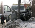 "Маршрутка" врезалась в столб