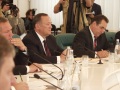 Госсовет. Губернатор Саратовской области Дмитрий Аяцков (слева) и губернатор Курганской области Олег Богомолов.