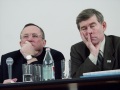 На встрече сторонников Коммунистической партии РФ с губернатором Дмитрием Аяцковым. Геннадий Турунтаев, секретарь горкома КПРФ (справа).