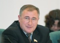 Министр - председатель комитета по работе с органами местного самоуправления и территориями области Сергей Овсянников.