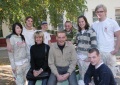 Группа учащихся строительного колледжа из шведского города Нищёпинга в саратовской школе-интернате N2. 
