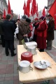 Акция активистов партии КПРФ против повышения цен.