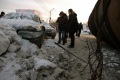 Автоцистерна, сорвавшаяся на повороте с тягача,  придавила 3 автомобиля. Пересечение Симбирской с Усть-Курдюмским шоссе, Саратов.