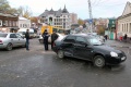 ДТП.  Столкнулись 3 автомобиля - "Лада Приора", "Мицубиси" и "Форд". Улица Радищева, Саратов.