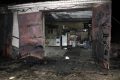 Пожар в гаражах. Заводской район, Саратов.  Сгорели два автомобиля. По информации очевидцев, пожар начался после взрыва.
