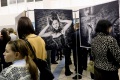 В Саратове на выставочной площадке "Атриум"открылась фотовыставка Виталия Титова "Fashion Life - Ожившие страницы".